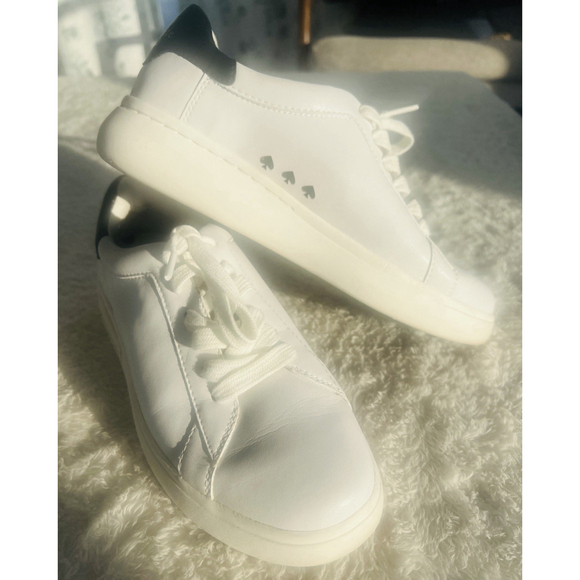 Kate Spade Lift Leather, Athletic Shoes, Arctic White, Black Size 7.5 Spades - Picture 2 of 16